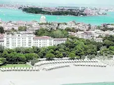Il celebre hotel Des Bains, al Lido di Venezia, chiuso da oltre un decennio e al centro di un complesso piano di recupero: i restauri devono ancora cominciare