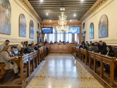 Una seduta del consiglio comunale