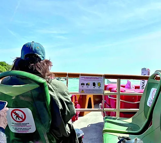 I nuovi cartelli affissi dal 1 aprile