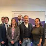 Al centro Claudio Vernier, candidato sindaco della lista civica “Città Vive”, con parte della squadra