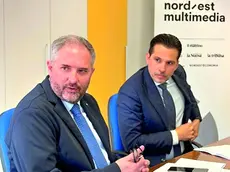 Il presidente dell’autorità portuale Matteo Gasparato (a sinistra) e il segretario generale Roberto Mantovanelli durante il forum alla Nuova Venezia (foto Porcile)