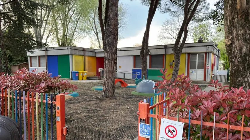 Vandali all'asilo nido Cappuccetto rosso a Marghera