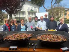 La maxi paella contro l'agrivoltaico a Eraclea