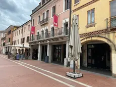 Via Palazzo, all’altezza del bar La Moretta