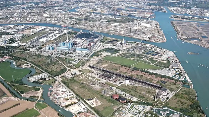 Una veduta dall’alto di Porto Marghera