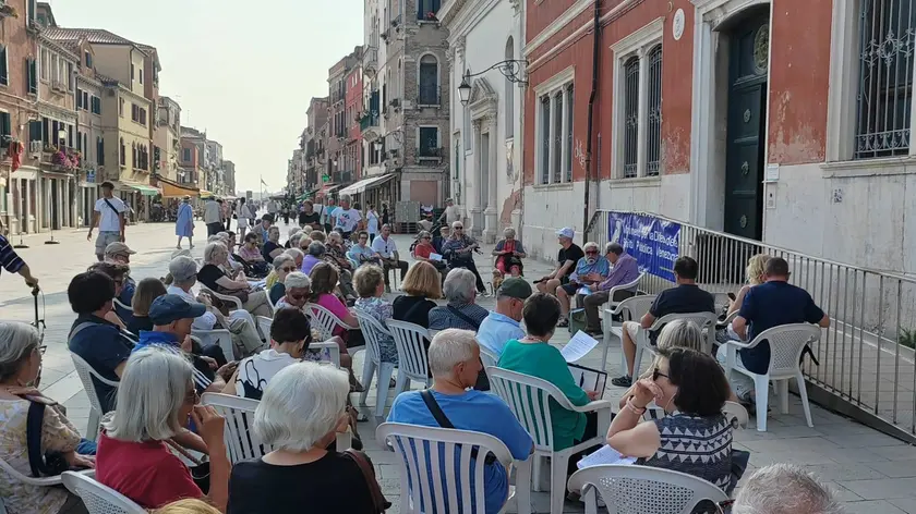 Castello senza medici e i pazienti se ne vanno