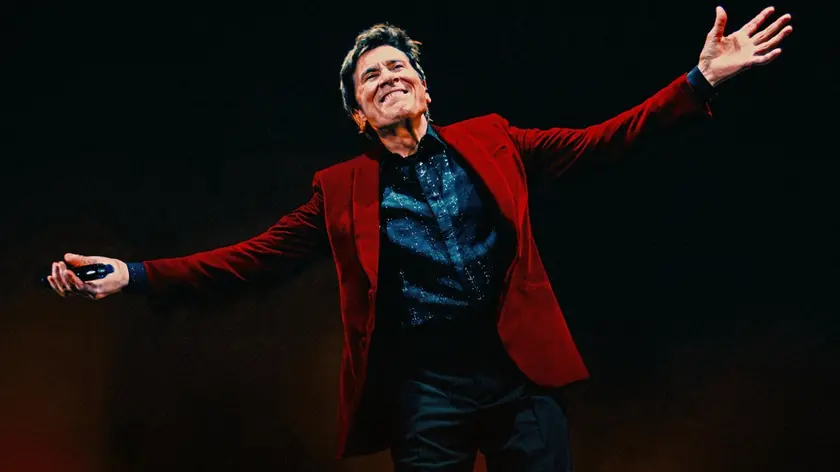 Gianni Morandi mercoledì 15 aprile apre il suo tour a Conegliano