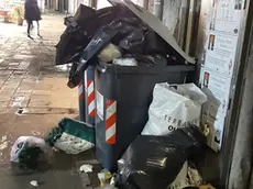 Immondizia in centro a Chioggia