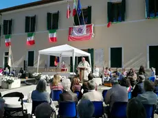 La messa del vescovo Tomasi