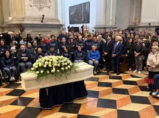 Santa Giustina gremita per i funerali del campione