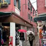 A Venezia la calle dei residenti fantasma