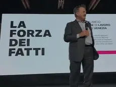 Brugnaro alla presentazione del suo libro