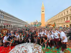La festa per la promozione del Venezia calcio in serie A in piazza San Marco