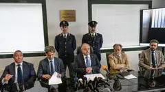 La conferenza stampa del procuratore di Napoli Nicola Gratteri