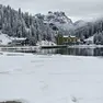 La neve al lago di Misurina e sulle vette circostanti