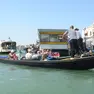 La polizia locale ha aumentato i controlli sui gondolieri