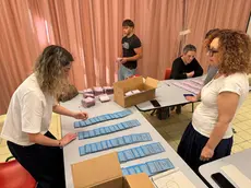 Procedure di voto in una scuola di Mestre
