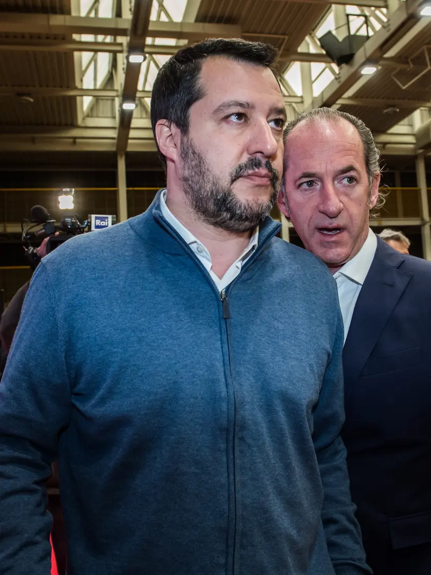 IMPORTEDNEMSANIFALL | IMPORTEDNEMSANIF0 | 09/02/2019 Vicenza, Centro Sport Palladio, Assemblea Risparmiatori Banche Venete; nella foto Matteo Salvini con Luca Zaia