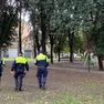 La polizia locale durante dei controlli di routine