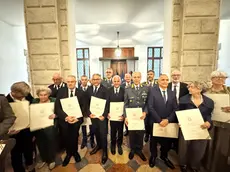 Alcuni momenti della cerimonia di lunedì in Prefettura