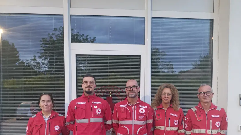 Il nuovo direttivo della Croce rossa, al centro Marco Moretto
