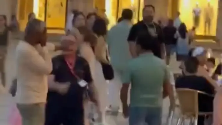 La lite in piazza San Marco,durante la quale sarebbe stato usato lo spray