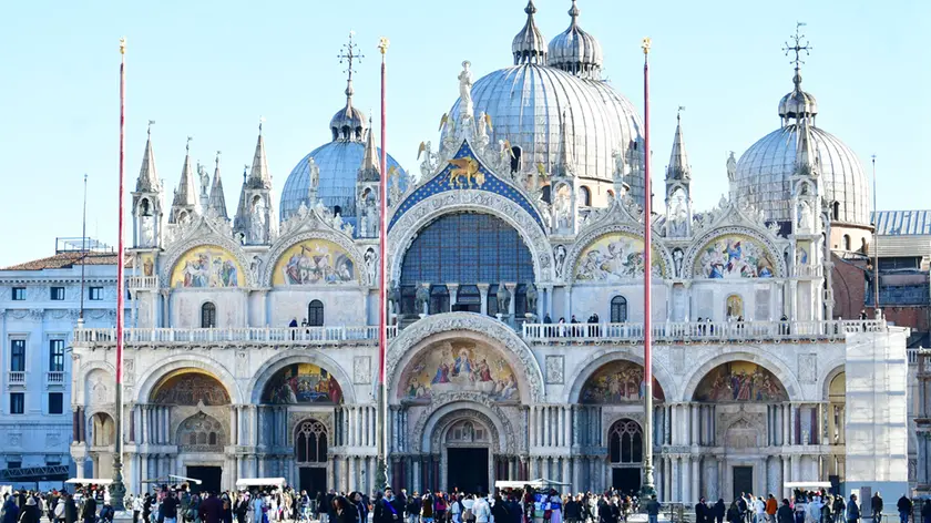 https://images.nuovavenezia.it/view/acePublic/alias/contentid/1rsgtufxi7tv3cryrtx/0/copia-di-copy-of-image_146741912.webp?f=16%3A9&amp;w=840
