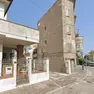 La strada in cui il vigile del fuoco è caduto