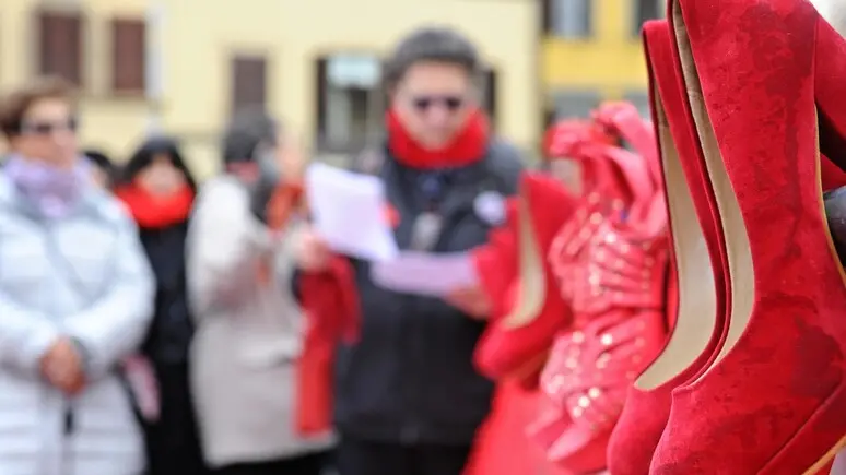 Una manifestazione contro la violenza sulle donne
