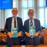 L’assertore Michele Zuin e il professore Adalberto Perulli, autori del libro “Le relazioni industriali nella crisi, tra conflitto e contrattazione. Il caso Casinò di Venezia” (2026, G. Giappichelli Editore)