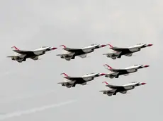 La pattuglia acrobatica dei Thunderbirds alla passata celebrazione del 4 luglio ad Aviano