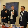 Da sinistra Andrea Tomaello, Simone Venturini e Sergio Vallotto in campagna elettorale