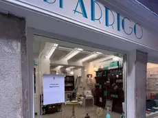 Una delle vetrine della Frezzaria a Venezia