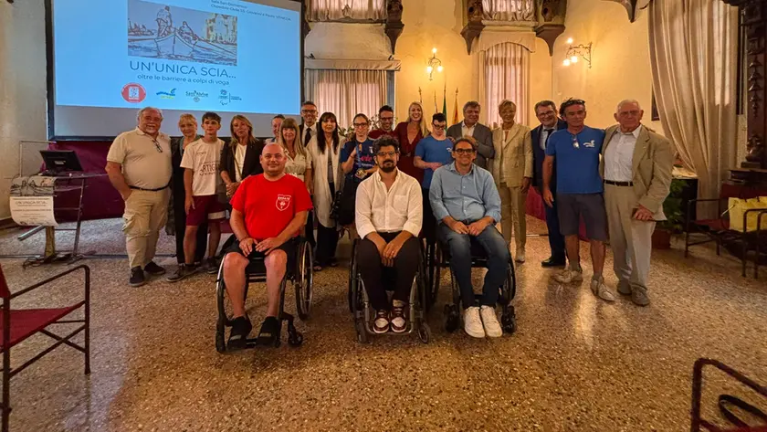 Presentazione del progetto di voga inclusiva “Un’unica scia. Oltre le barriere a colpi di voga” all’Ospedale Civile di Venezia