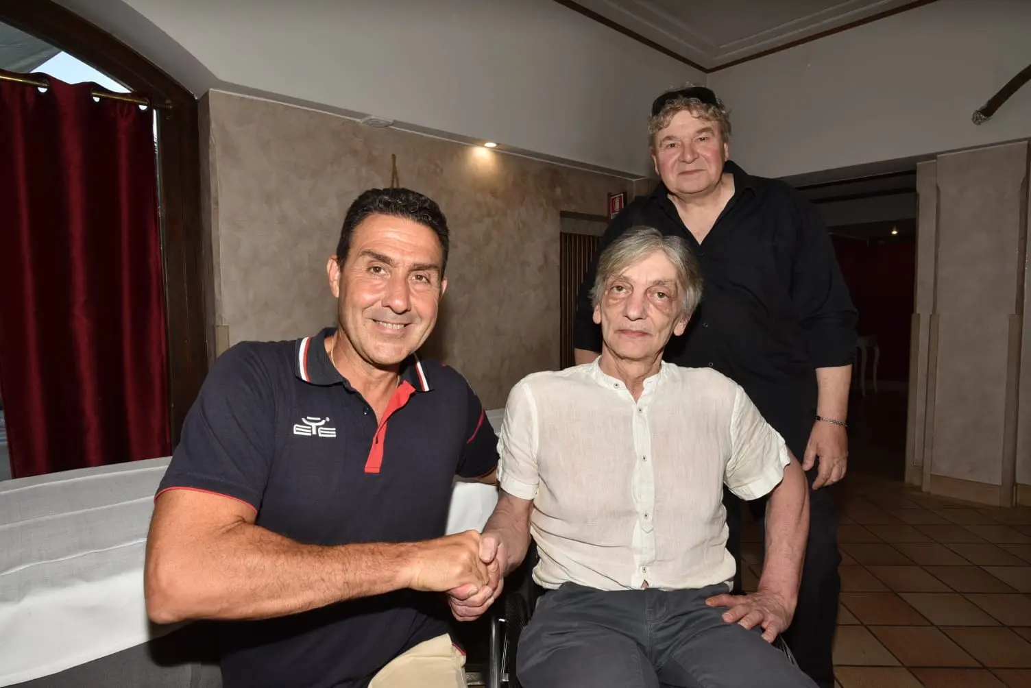 Vannacci con il figlio del gioielliere Alberto Torreggiani il gioielliere trucidato a Milano