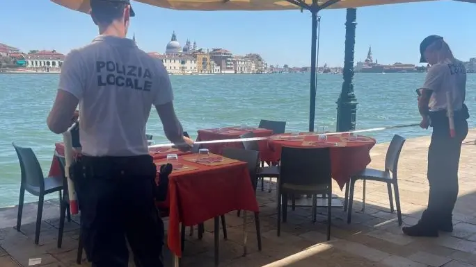 Controlli sui plateatici alla Giudecca