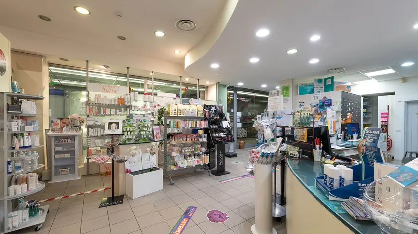 L'interno di una farmacia