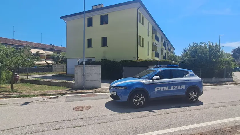 La polizia durante i controlli a Chioggia