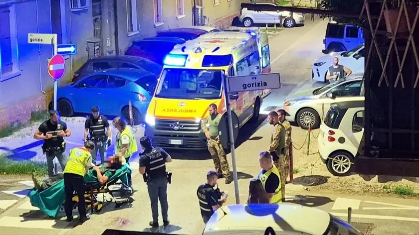 L'uomo è stato soccorso dagli operatori del Suem 118