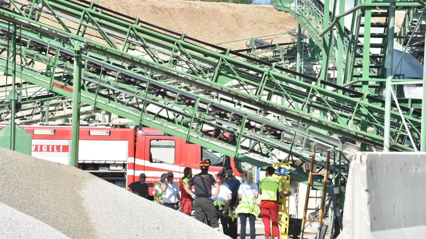 Il luogo in cui si è verificato l'incidente mortale sul lavoro, alla Postumia inerti di Giavera