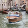 Traffico acqueo in Rio Novo a Venezia