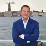 L’ambasciatore statuinitense Tilman J. Fertitta