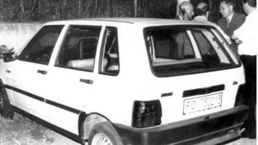 La Uno bianca divenuta il simbolo della banda che seminò il terrore tra Emilia e Marche.