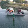 I sommozzatori impegnati nella ricerca del ragazzo lungo il Tagliamento