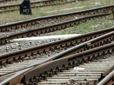 Il giovane è stato investito all'altezza del binario di Dolo