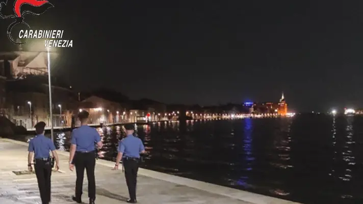 Carabinieri alla Giudecca