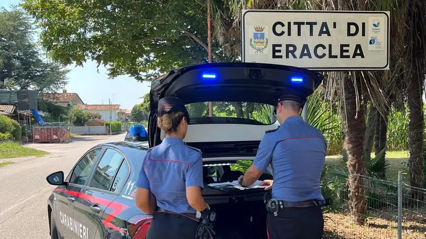 Un intervento dei carabinieri a Eraclea