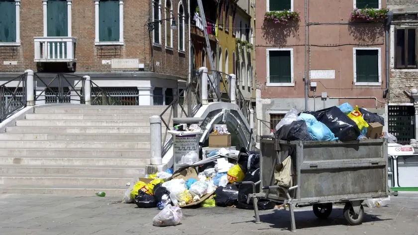 https://images.nuovavenezia.it/view/acePublic/alias/contentid/1sqt7hs15owwz3pqcnw/0/copia-di-image_17352610.webp?f=16%3A9&amp;w=840