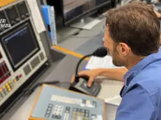 Un carabiniere in centrale operativa