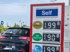 Commercio e trasporti in difficoltà per il caro carburanti